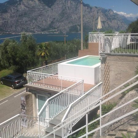 Villa Arianna Panoramic Apartments Malcesine Exterior photo